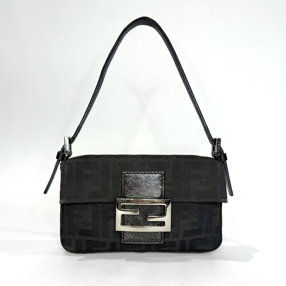 ✨SOLD✨ Vintage Fendi Black Zucca Mini Baguette - Picture 3 of 11